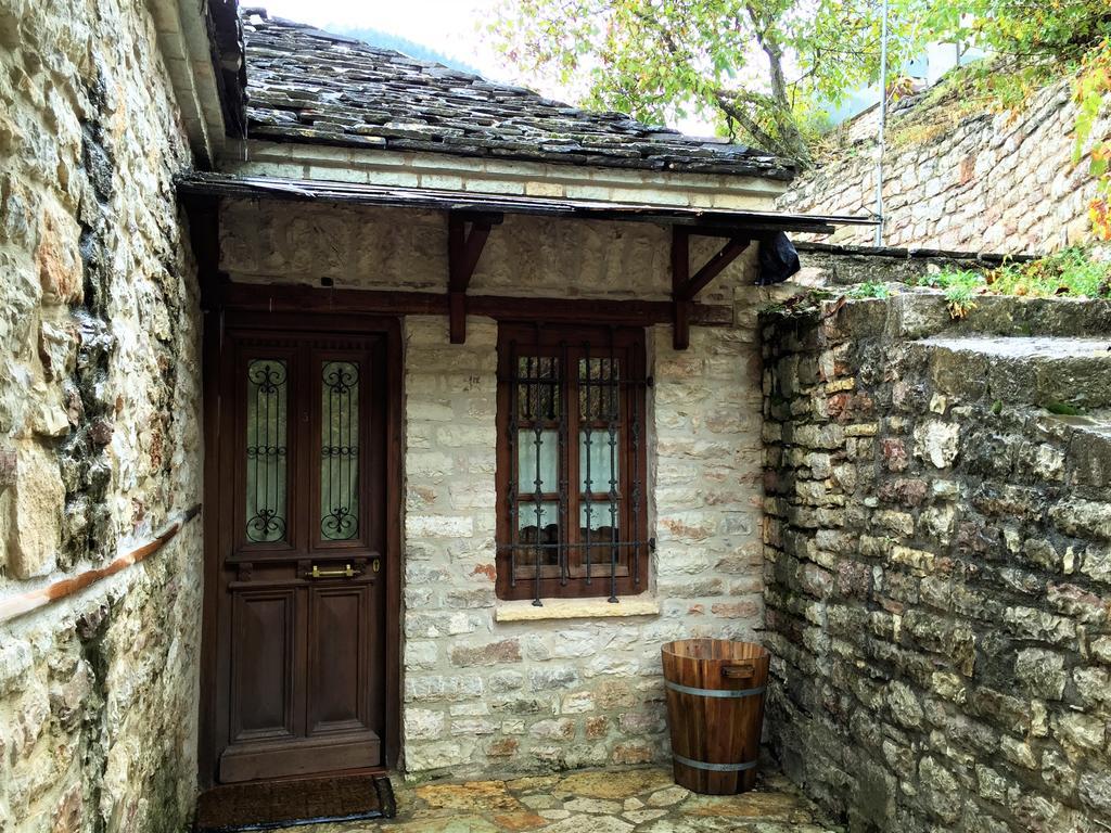 Gorianádhes Old Inn מראה חיצוני תמונה